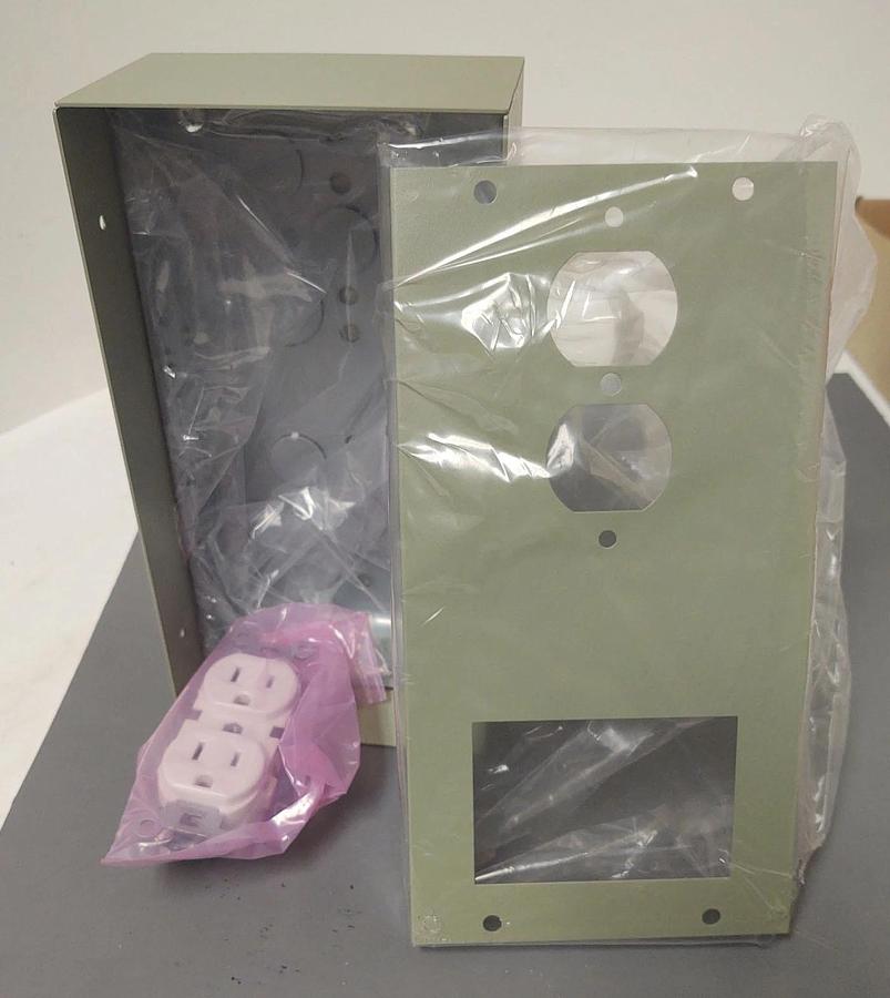 🔥(NEW) Bosch D8004 Transformer Enclosure Kit