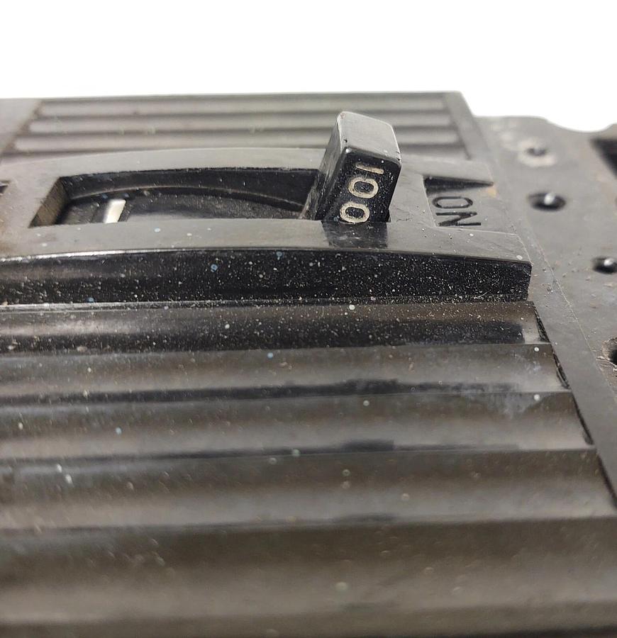 Used 🔥 TED136100 GENERAL ELECTRIC 3 POLE 100 AMP 600V CIRCUIT BREAKER