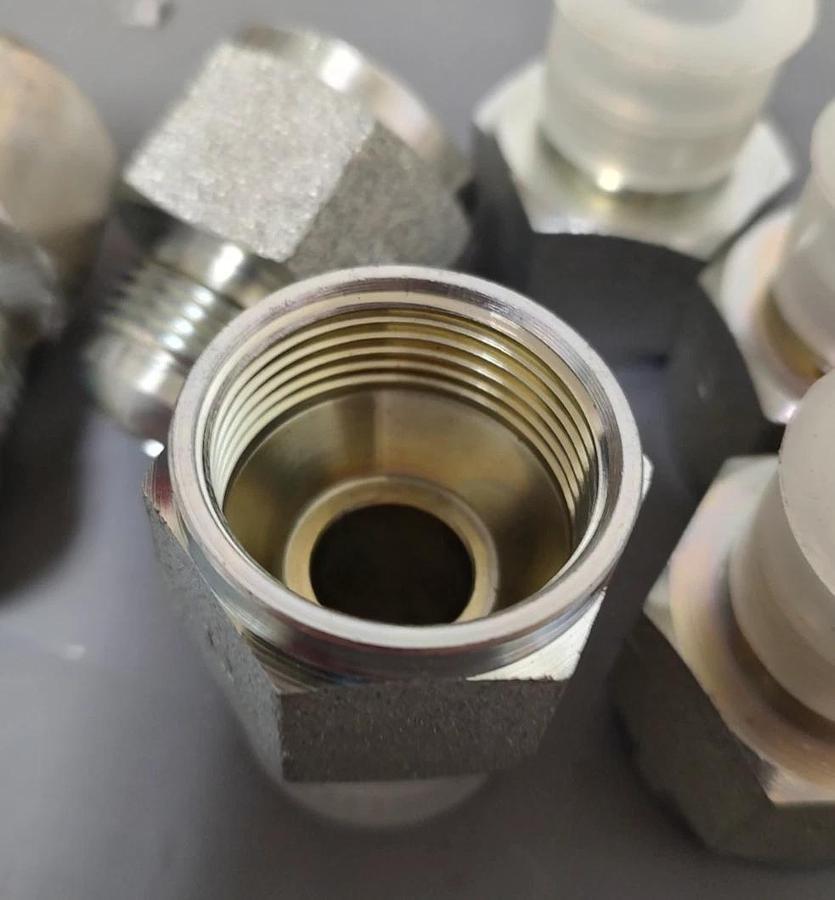🔥 QTY 6 - 1" JIC Female Swivel & Solid to 3/4 JIC Male Reducing Adapter