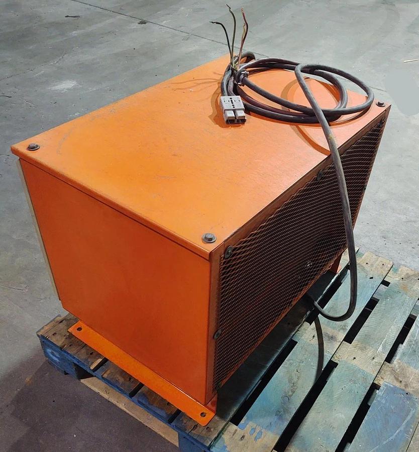 Used 🔥C&D FR12HK550M Electric Forklift Battery Charger 24V 550 AH 208-230/460V 3Ph