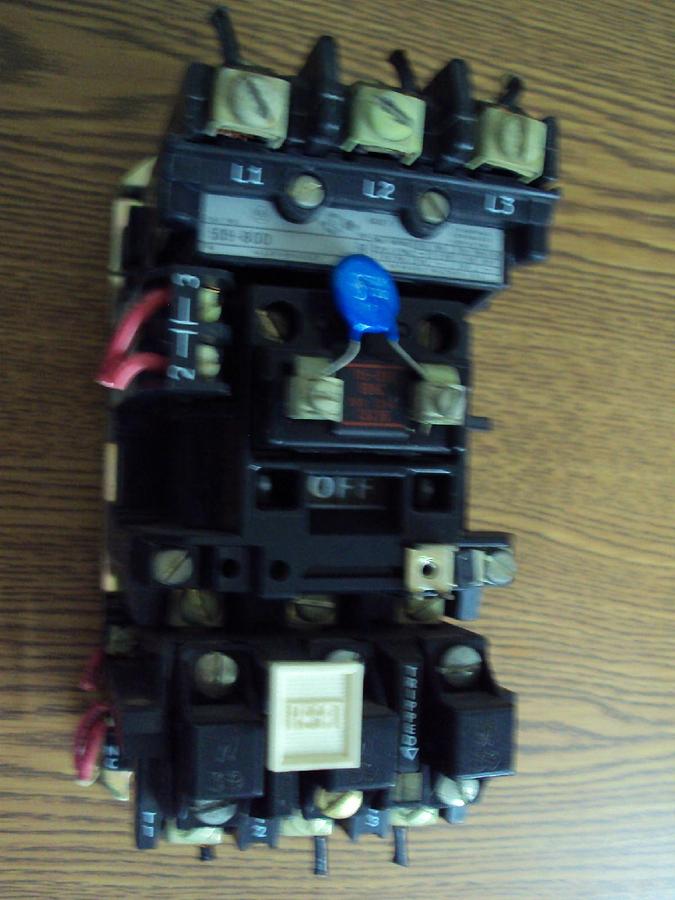 Used Allen Bradley AB Relay Contactor 509-B0D Ser B 115/120 Volt Coil 5O9-BOD