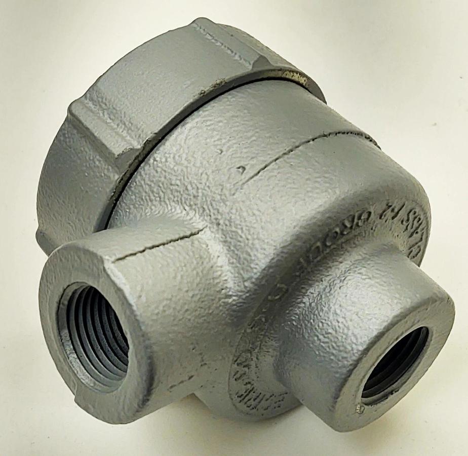 Appleton GRJEA50 Conduit Outlet Box, Explosion Proof, Style EA, Iron, 1/2"