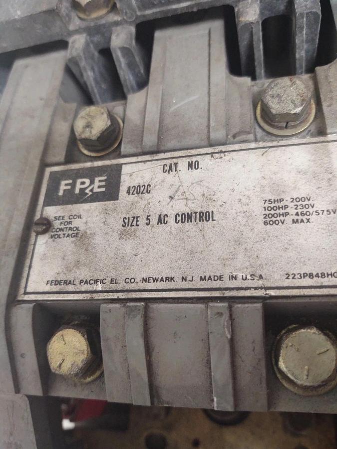 Used 🔥(TESTED) FPE 4202C, NEMA SIZE 5, 200 HP MOTOR STARTER CONTACTOR 120V COIL