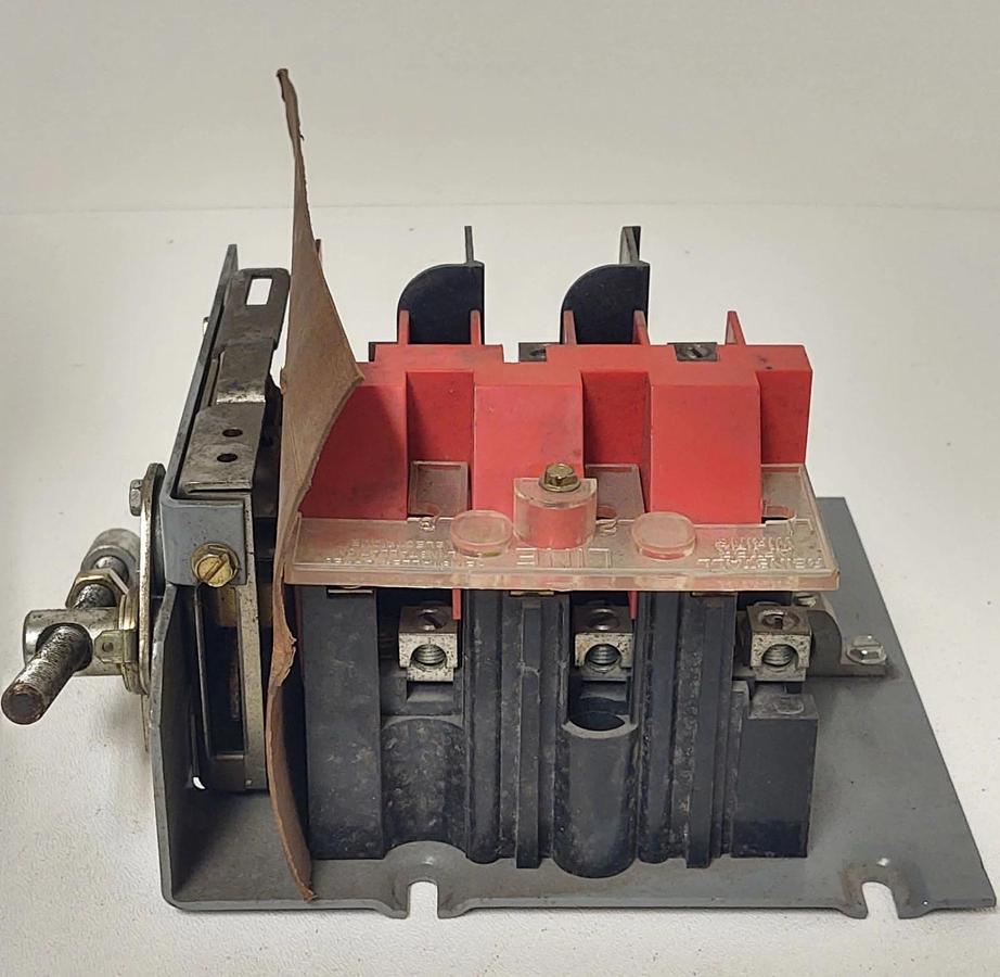 Used 🔥CUTLER HAMMER C361NC, 30A NON FUSIBLE DISCONNECT