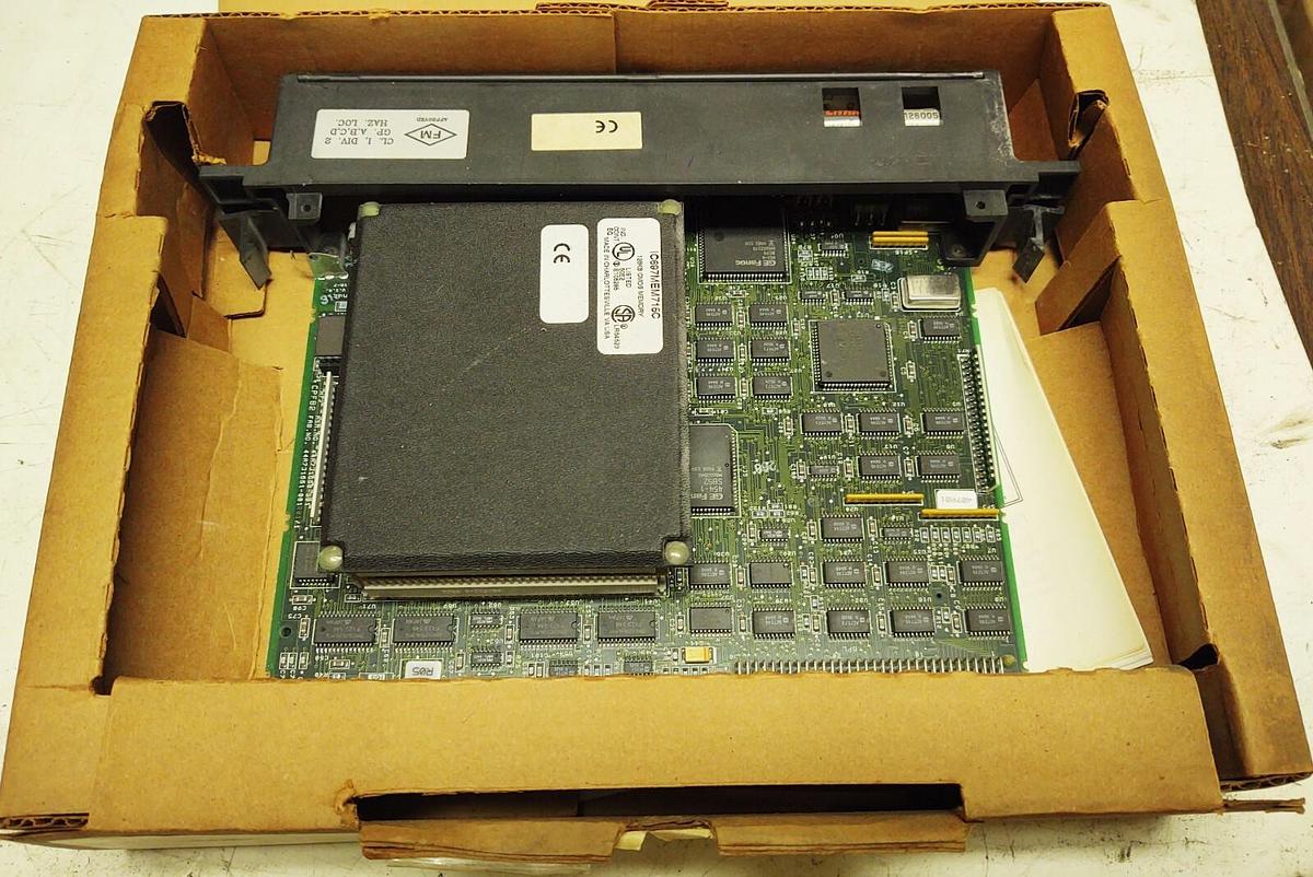 Used GE FANUC IC697CPU772K / IC697MEM715C / 128KB CMOS MEMORY CPU 772