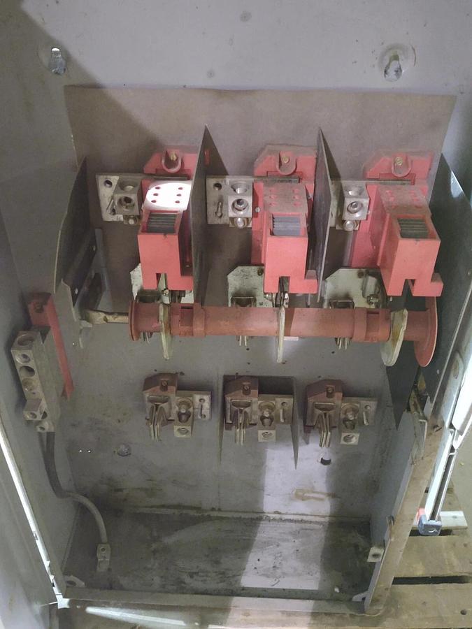 Used Square D H365, Series E, 400 Amp, 600 Volt, 3P4W, Fusible Disconnect