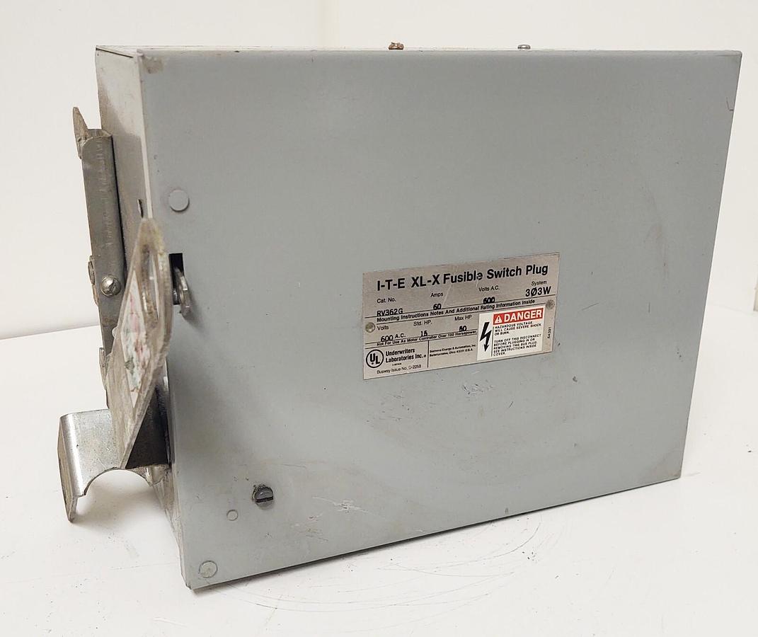 Used 🔥 Siemens ITE RV362G XL-X Fusible Busway Switch Plug, 600VAC, 60A
