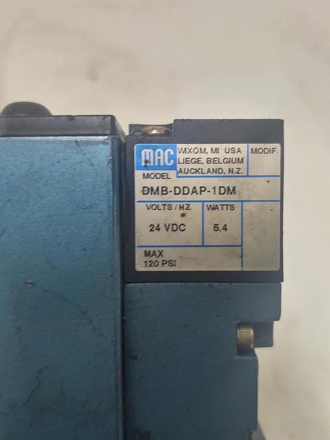 Used 🔥 MAC 92B-AAB-000-DM-DDAP-1DM 24 VDC Valve DMB-DDAP-1DM With Base