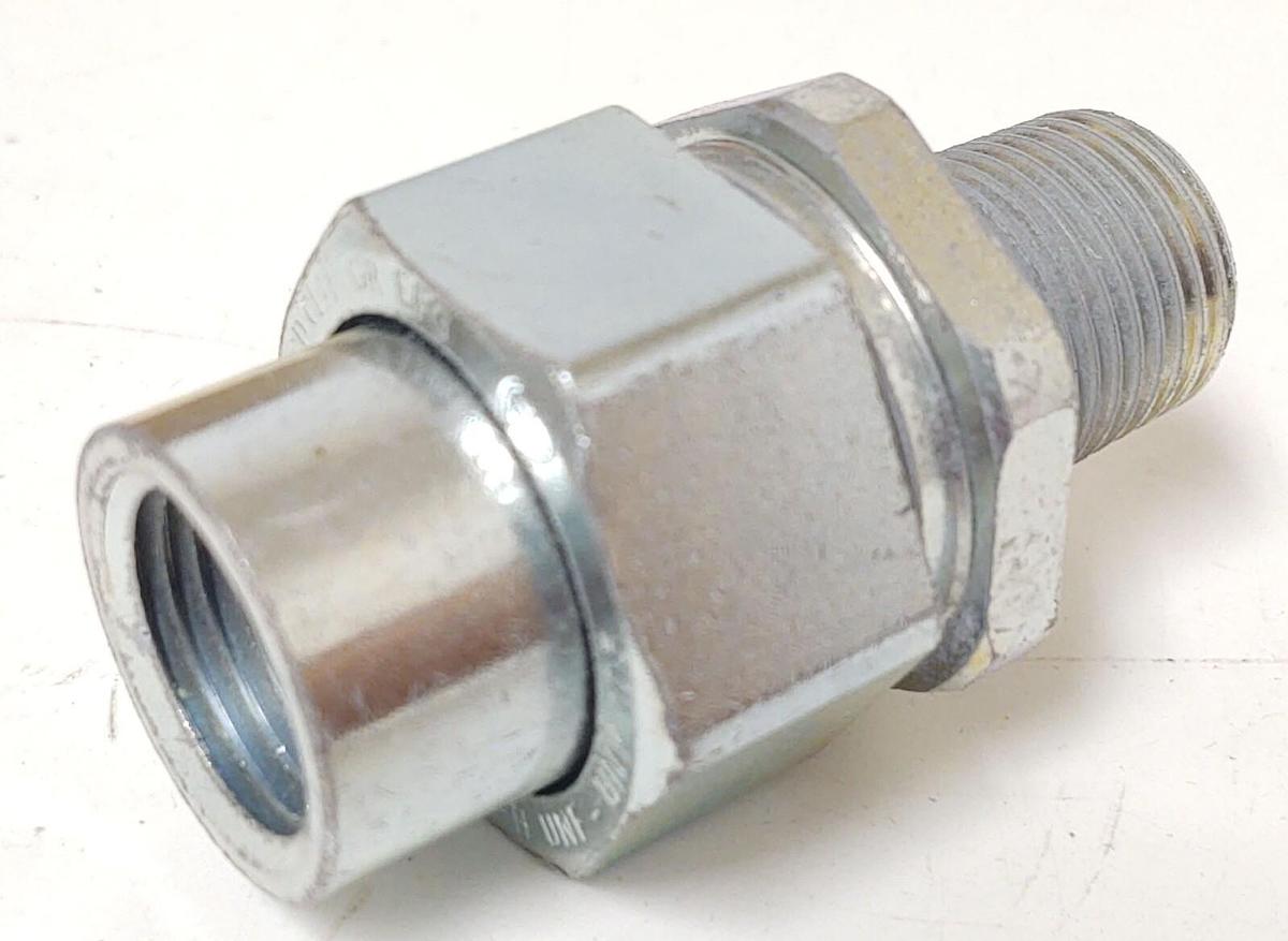 NEW (Box Of 20) EATON CROUSE HINDS UNY105 EXPLOSION PROOF 1/2” UNION