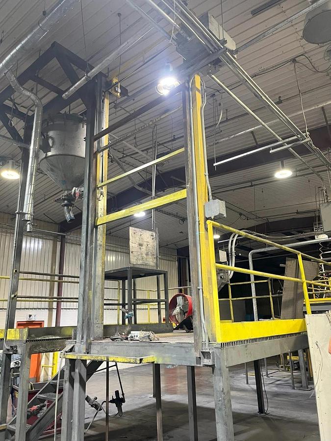 Used Henschel FM500 High Intensity Blender 500 Liter 100 hp with mezzanine stand