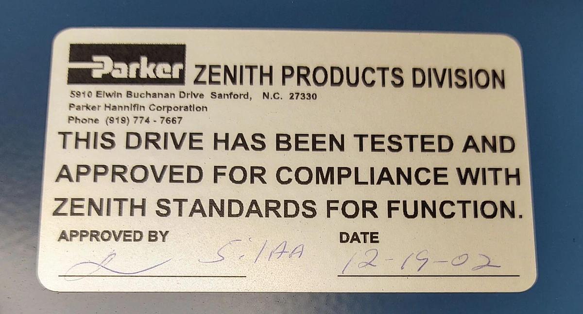 Used Parker Zenith Enclosure VFD Drive 007B21A Delta Electronics 240V 1Ph to 1Hp 3Ph