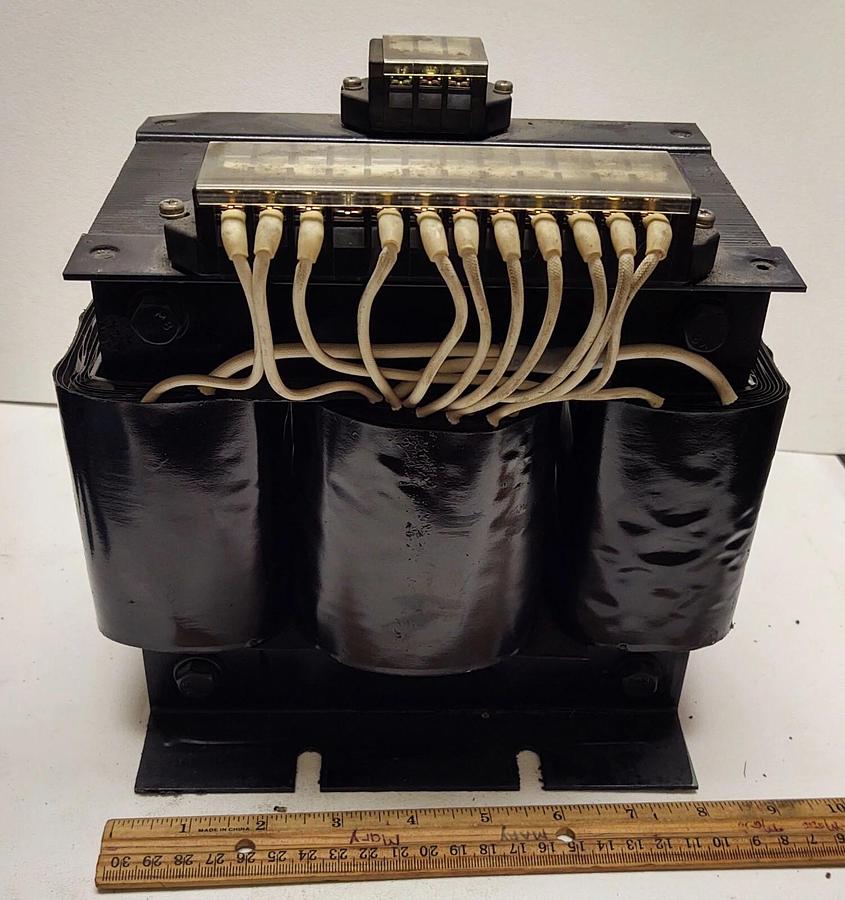 Used TOKYO SEIDEN 2 kVA Transformer TSS3N-2K 480/200V 3Phase
