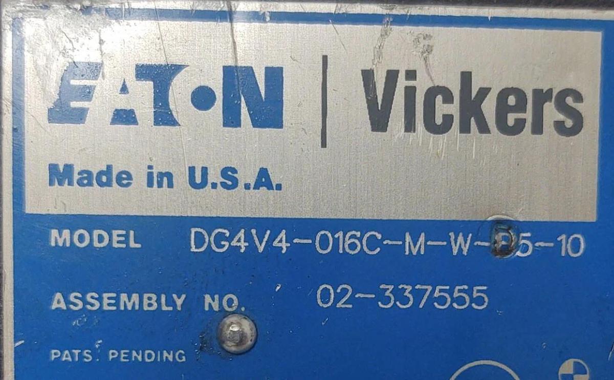 Used 🔥 Eaton Vickers DG4V4-016C-M-W-B5-10 240V Coils 4500PSI Solenoid Valve