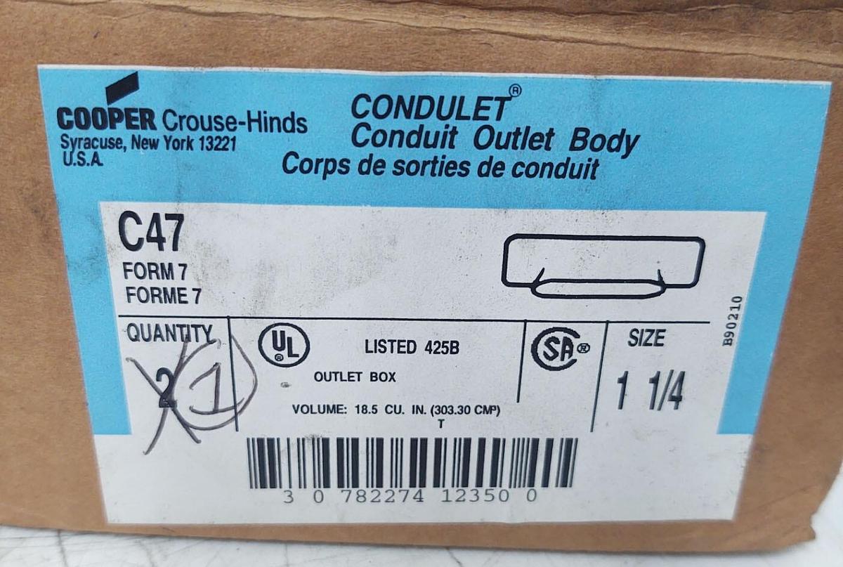 🔥 2 NEW C47 Eaton Cooper Crouse Hinds Conduit Outlet Body 1-1/4" C-47