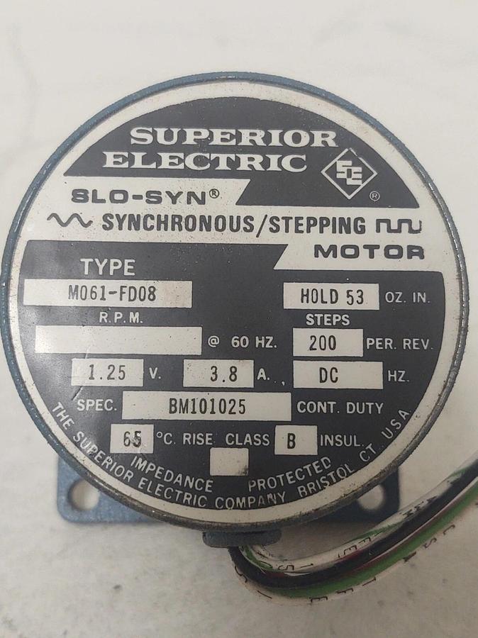 🔥NEW Superior Electric M061-FD08 Slo-Syn Synchronous Stepping Motor