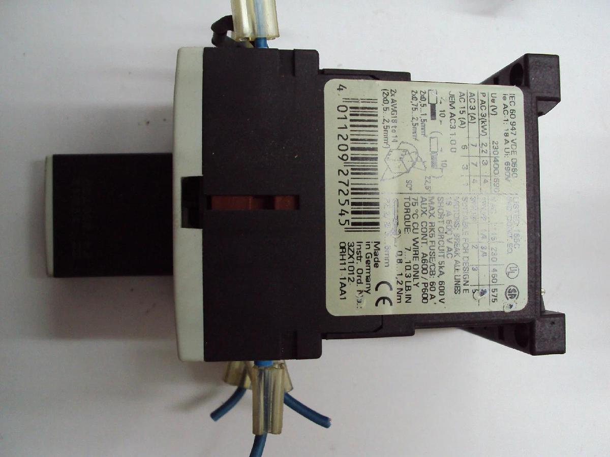 Used Siemens Sirius Contactor Relay 3RT1015-1BB41 With Surge Suppressor 3RT1916-1EH00