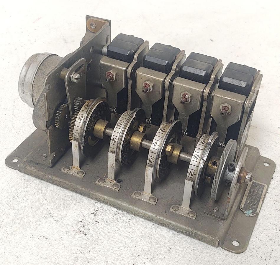 Used 🔥 TESTED Industrial Timer Company MC-4 4 Switch 120V, 60Hz