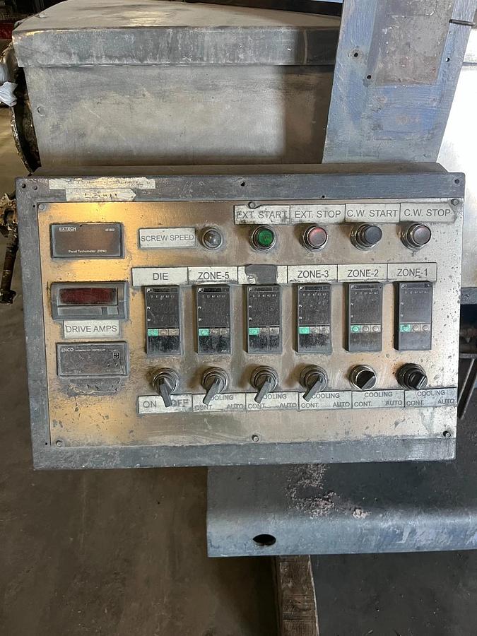 Used HPM 3.5" Extruder 150 HP 30:1 L/D Strand Die