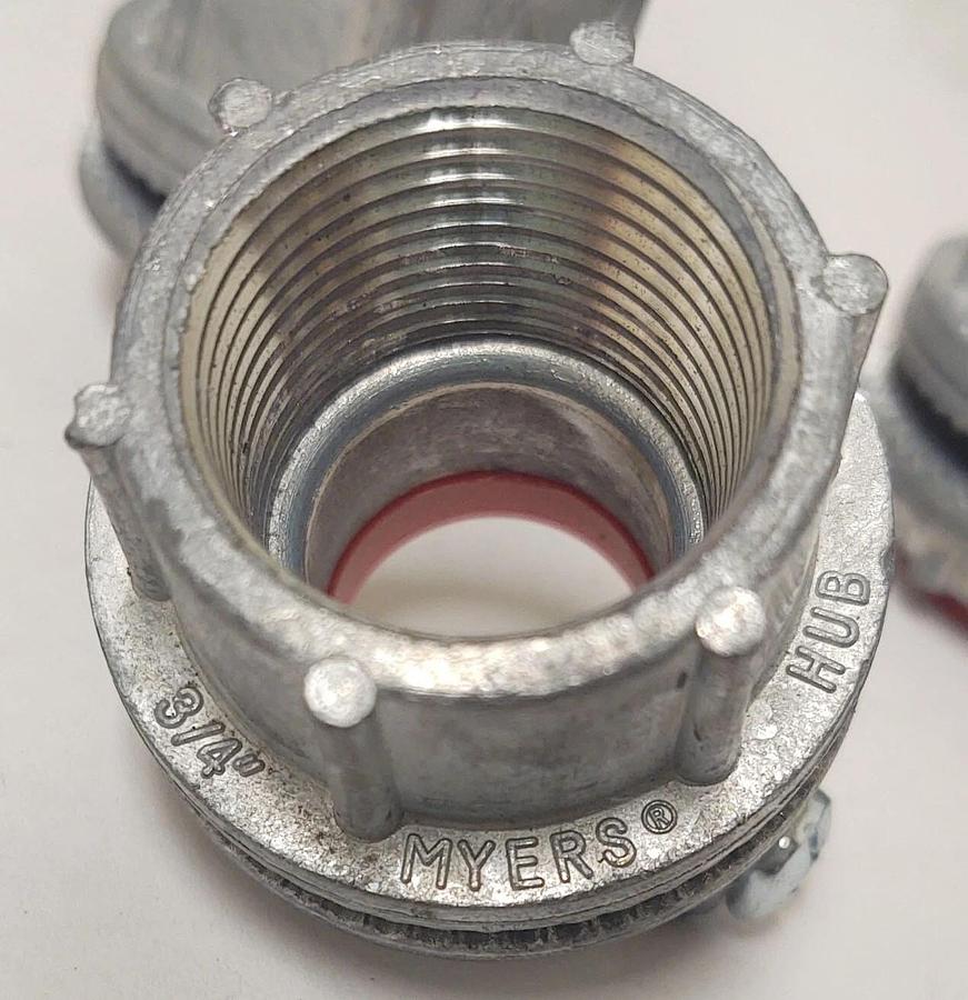 🔥Myers ST2 Straight Threaded Zinc 3/4" Watertight Conduit Connector Hub Fitting