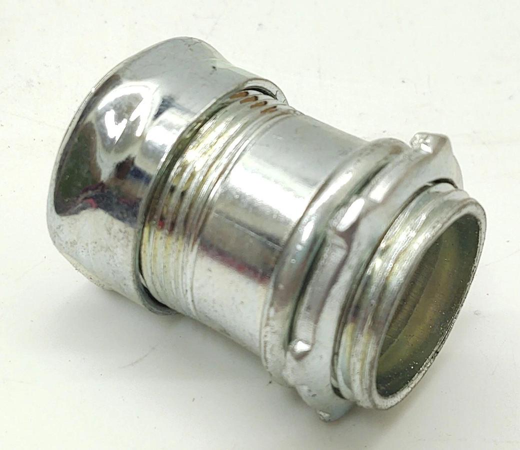 (40) EGS ETP 1" EMT CONNECTORS GLAND COMPRESSION 7100S STEEL CITY