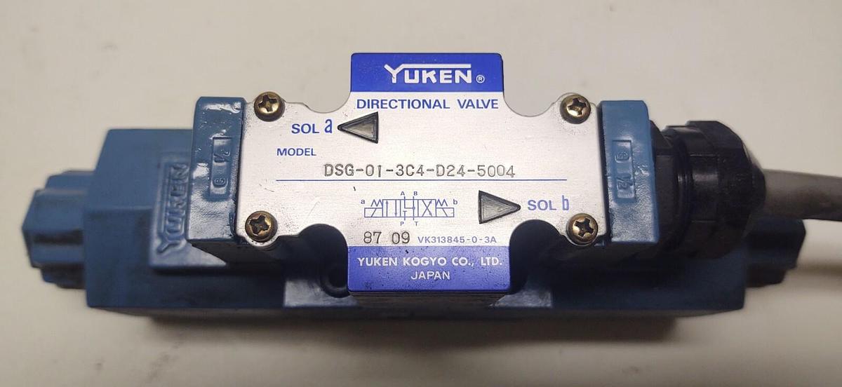 Used YUKEN DIRECTIONAL HYDRAULIC VALVE DSG-01-3C4-D24-5004 FREE SHIPPING