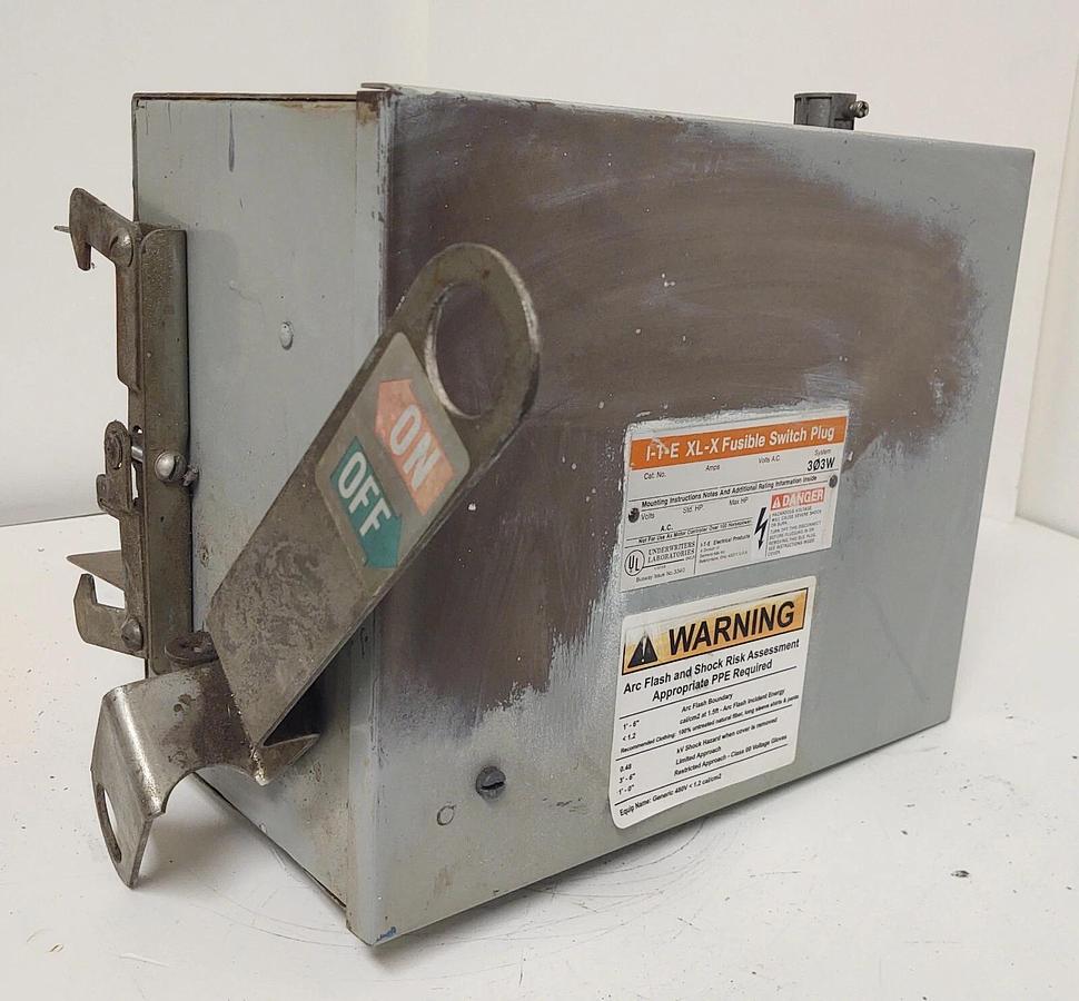 Used 🔥 ITE SIEMENS RV362 60 AMP 600V 3P3W FUSIBLE BUSWAY SWITCH BUS PLUG