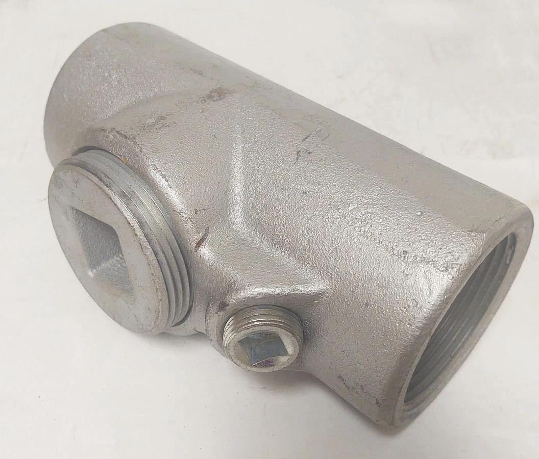 🔥 CROUSE-HINDS EYS71 / EYD71  2 1/2" EXPLOSION PROOF CONDUIT SEALING FITTING
