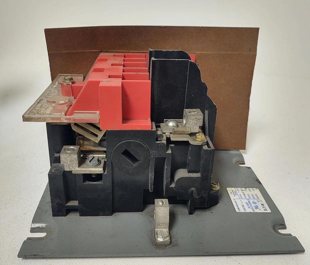 Used 🔥CUTLER HAMMER C361NC, 30A NON FUSIBLE DISCONNECT