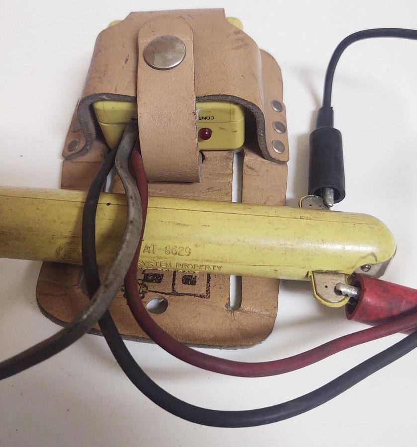 Used VINTAGE BELL SYSTEMS AT-8629 YELLOW PROBE PEi 77M Tracer in Leather
