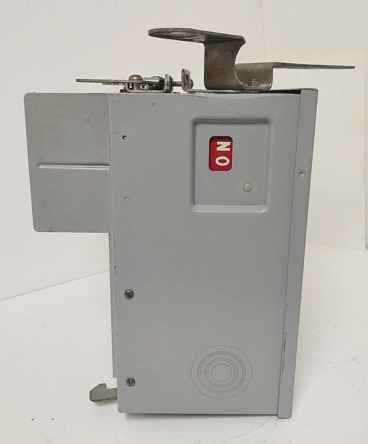 Used 🔥 ITE SIEMENS RV361 30 AMP 600V 3W FUSIBLE BUSWAY SWITCH BUS PLUG W/FUSES