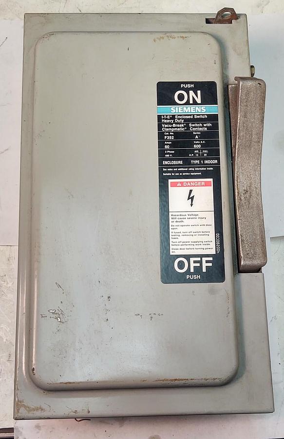 Used SIEMENS F352 DUTY SWITCH DISCONNECT, 60A, 600 VAC 50 HP SERIES A TYPE 1