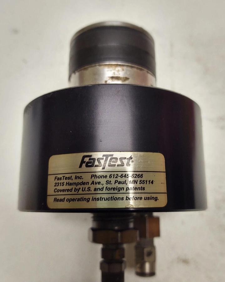 Used F-I6 FasTest Pneumatic Air Operated Leak Test Connector - Tested with New Rubber