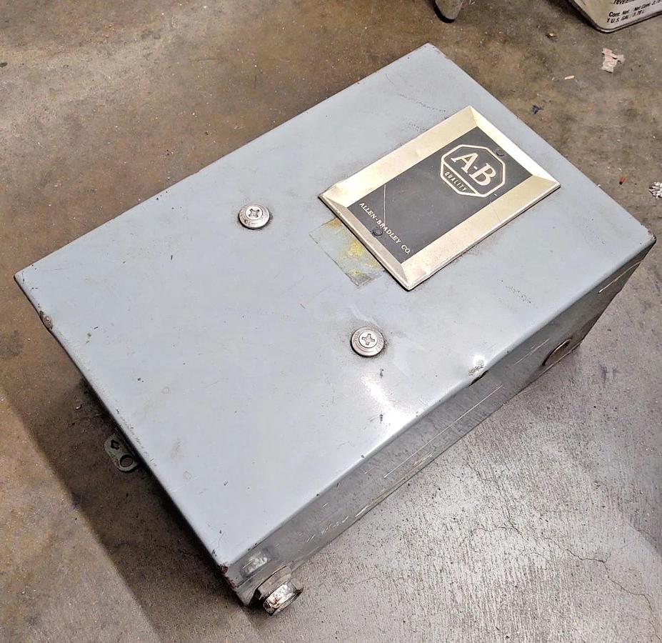 Used 🔥ALLEN-BRADLEY Enclosed Box Size #3 Motor Contactor Starter 110V Coil 73A01