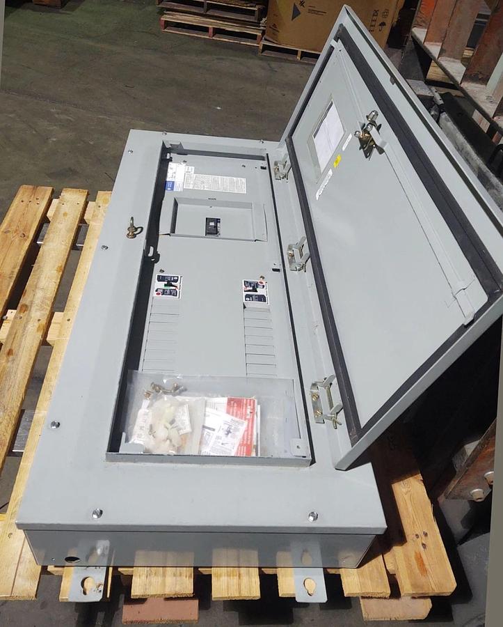 Used 🔥GE ASF3242KTX 225 Amp 480Y/277V 3 Phase 3R Outdoor Panelboard W/ BREAKERS