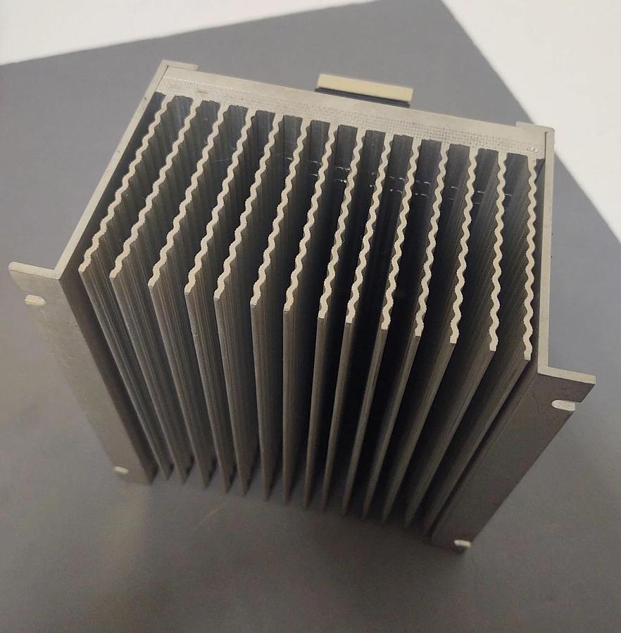 Used 🔥 Carlo Gavazzi RZ3A60A55 Solid State Relay 600VAC / 55A With Heat Sink
