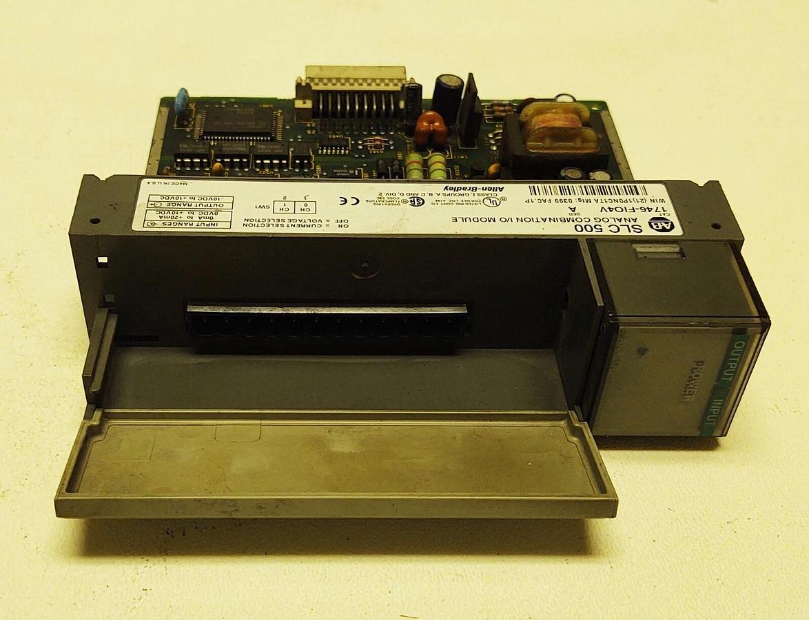 Used 1746-FIO4V  Allen Bradley SLC 500 Analog Combo Module 1746FIO4V 1746-F1O4V