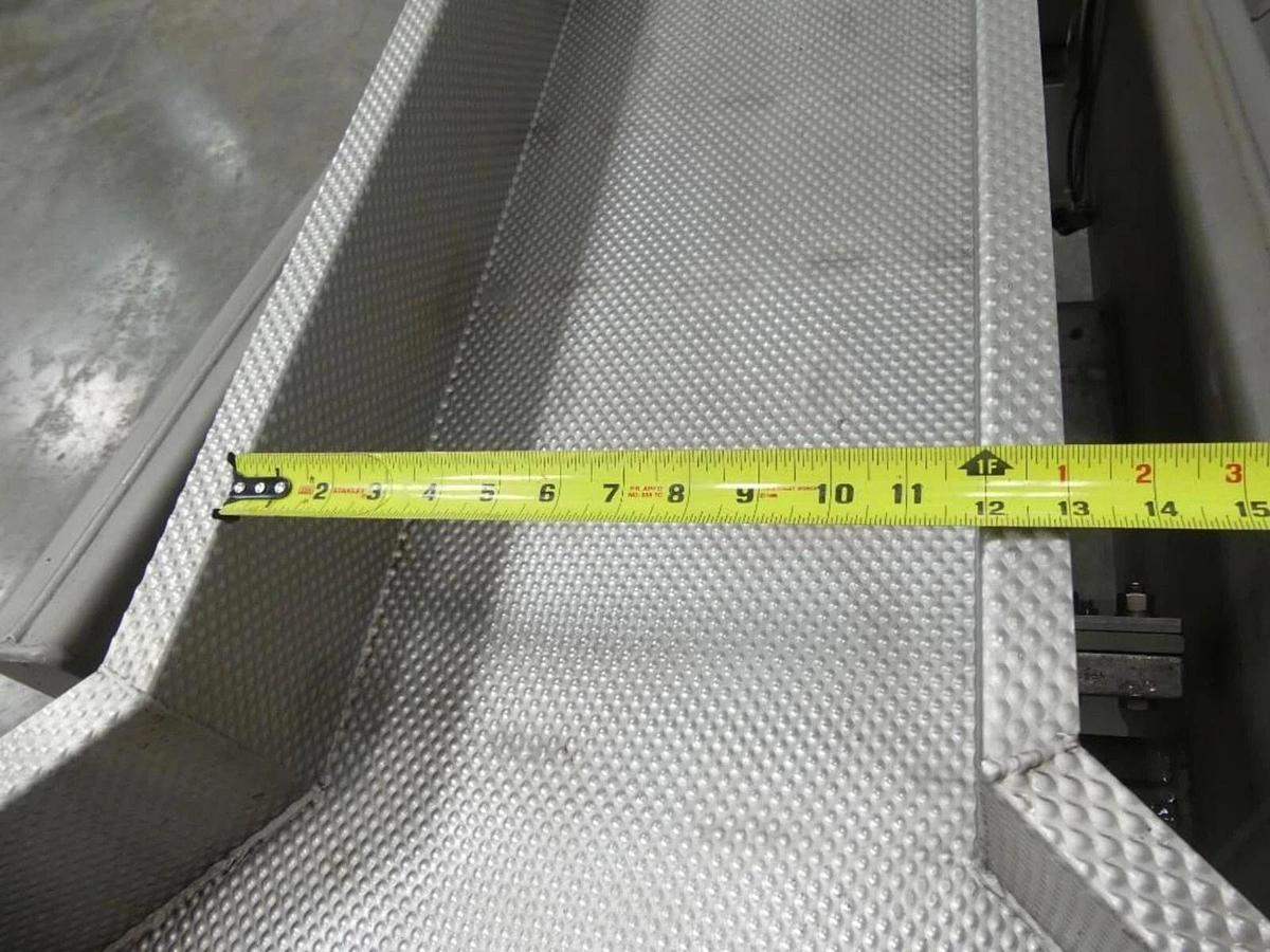 Used 🔥 KEY 60" X 12" STAINLESS STEEL VIBRATORY FLOW CONVEYOR OSCILLATING SHAKER 240V