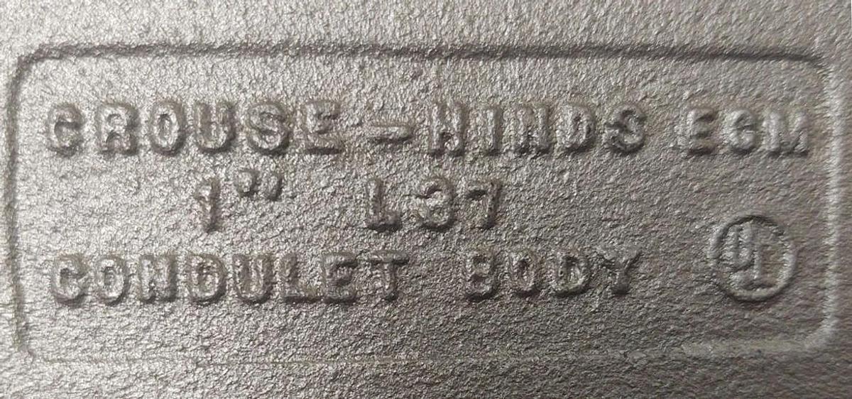 🔥 (2) Eaton Crouse-Hinds L37 1” Form 7 Condulet Conduit Body W/ Covers