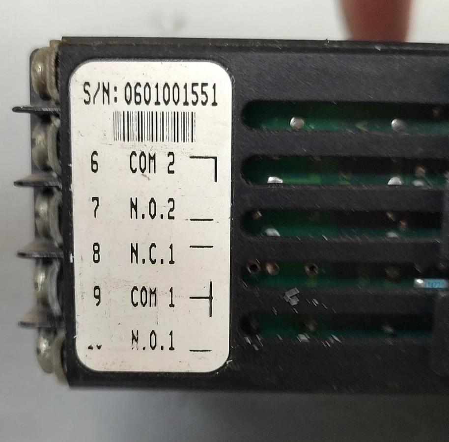 Used 🔥 WATLOW 965A-1DD0-000 Temperature Controller GREEN