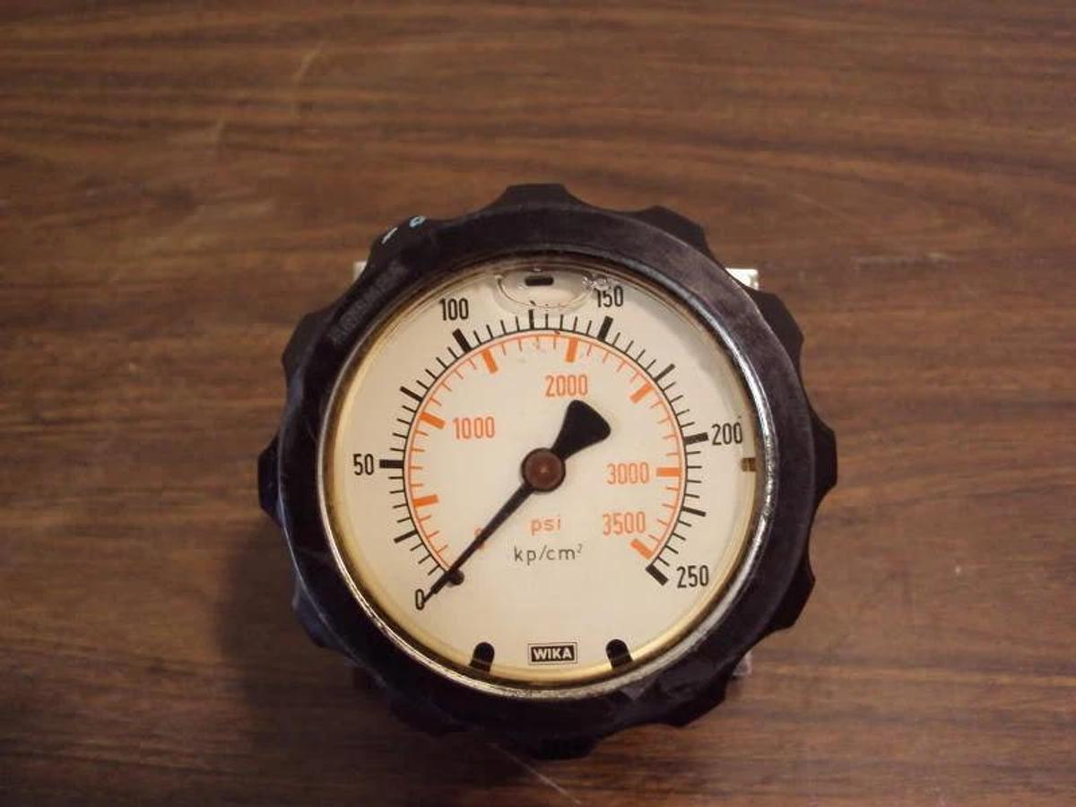 Used Arburg Injection Molding hydraulic Pressure Gauge
