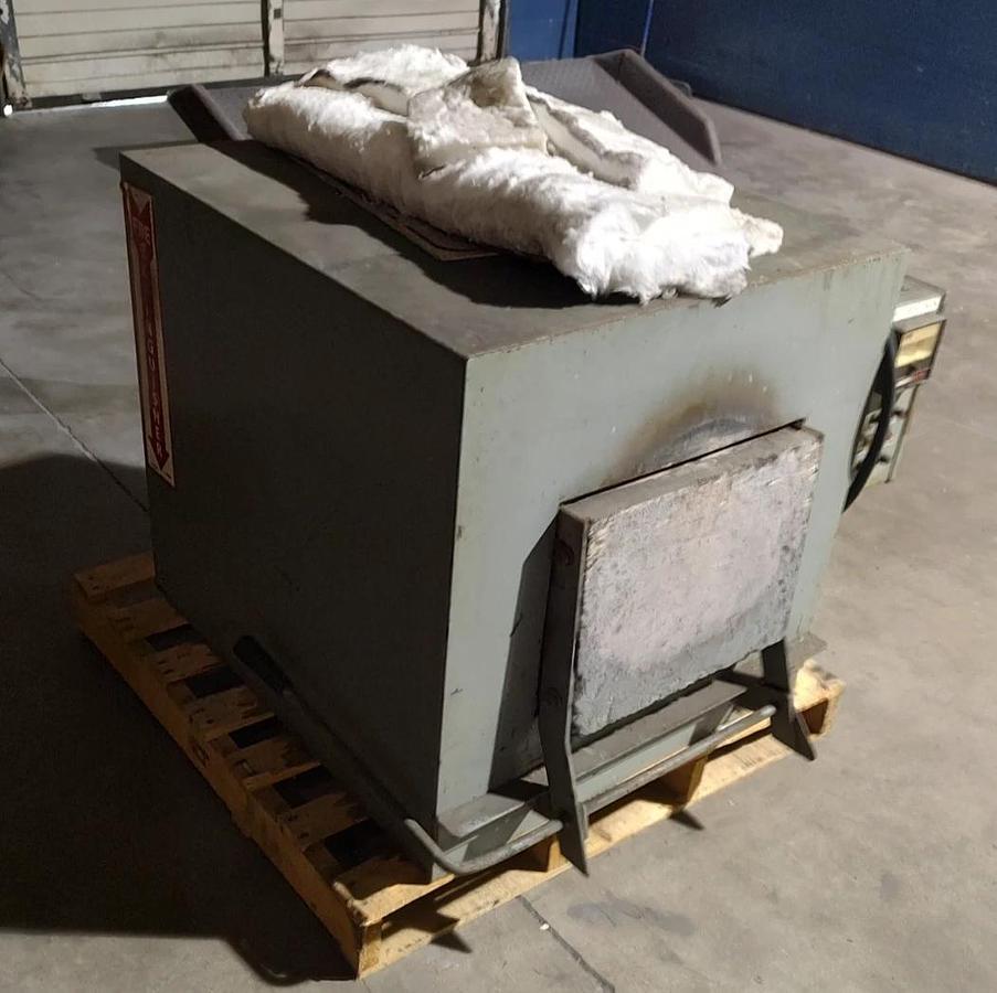 Used 🔥McEnglevan HTE-1212 Bench Top Heat Treat Oven Melter - Needs Repaired