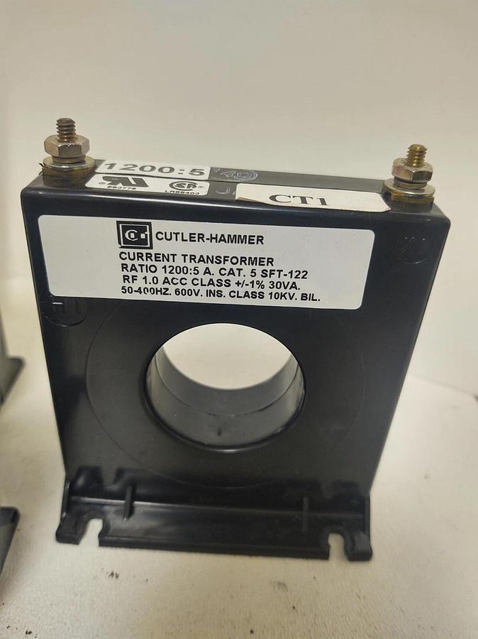 Used 🔥Cutler-Hammer Compton Instruments 1200:5 Current Transformers, Lot Of 3 SFT122