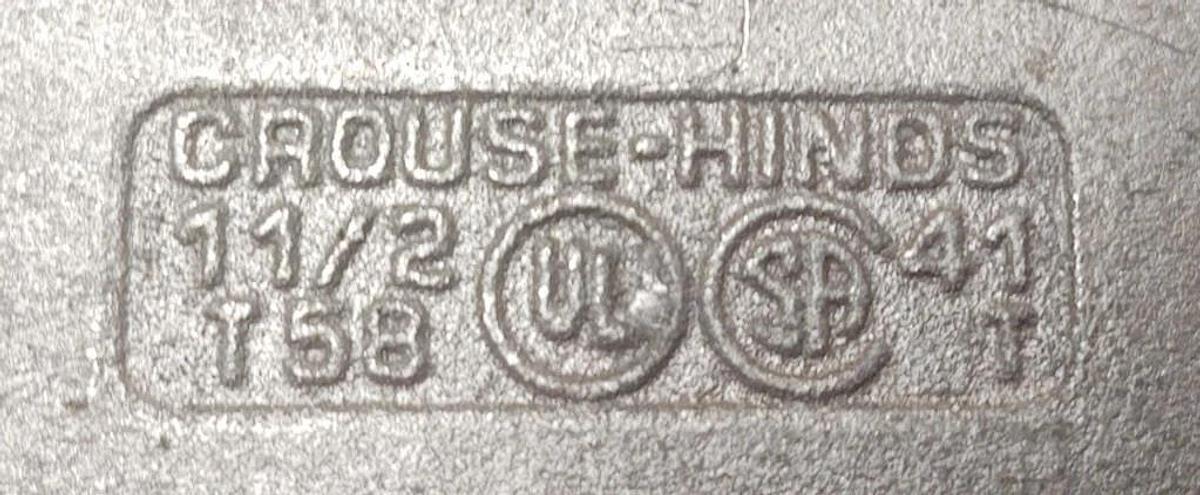 🔥(4PCS) Crouse-Hinds T58, Rigid Conduit Outlet Body, 1-1/2 Outlet Body