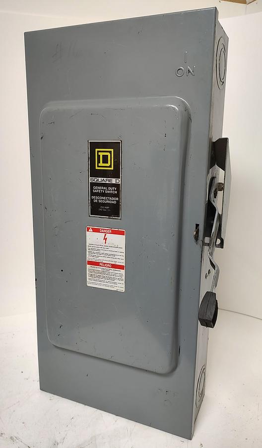 Used Square D D324N Safety Switch 3 Pole 200 AMP 240 Volt Fusible Disconnect
