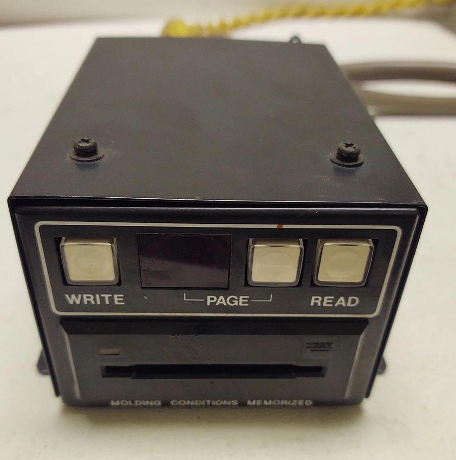 Used NISSEI INJECTION MCARD  MEMORY  BEE CARD READER PROGRAMMING MODULE NC-8000F2