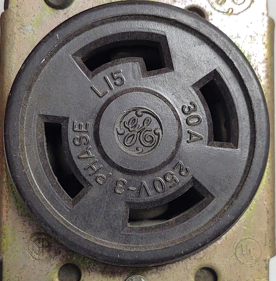 🔥 2 NEW GE L-15 Single Locking Receptacle 30A 250V 3-Pole 4-Wire, 3 Phase NOS