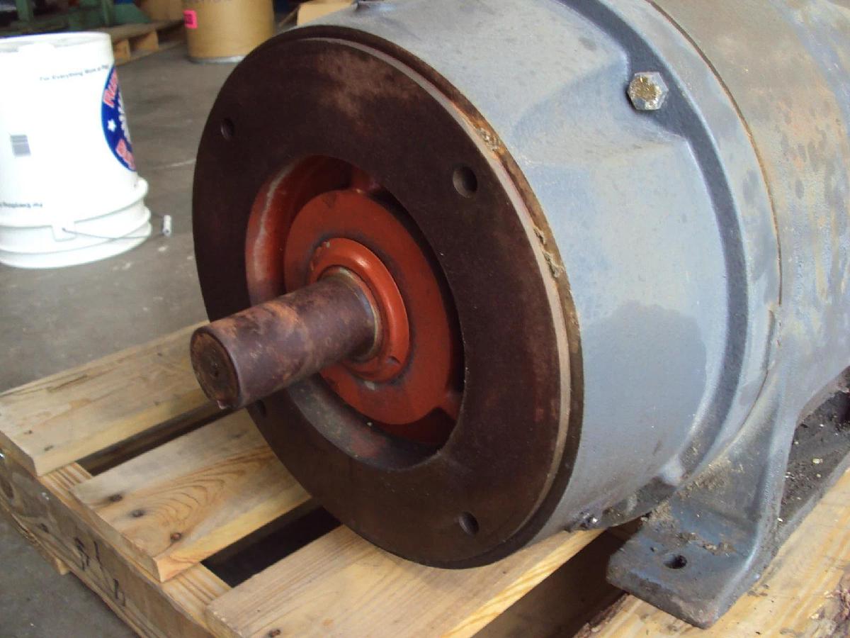 Used GE General Electric Motor 30HP 460 Volts 3 Phase Frame 326 TSC 1180 RPM 41 AMPS