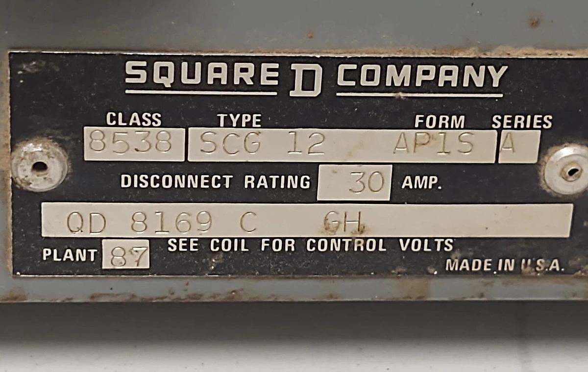 Used 🔥 SQUARE D SIZE 1 COMBINATION MOTOR STARTER 30 AMP 600V 220V COIL NEMA SIZE 1