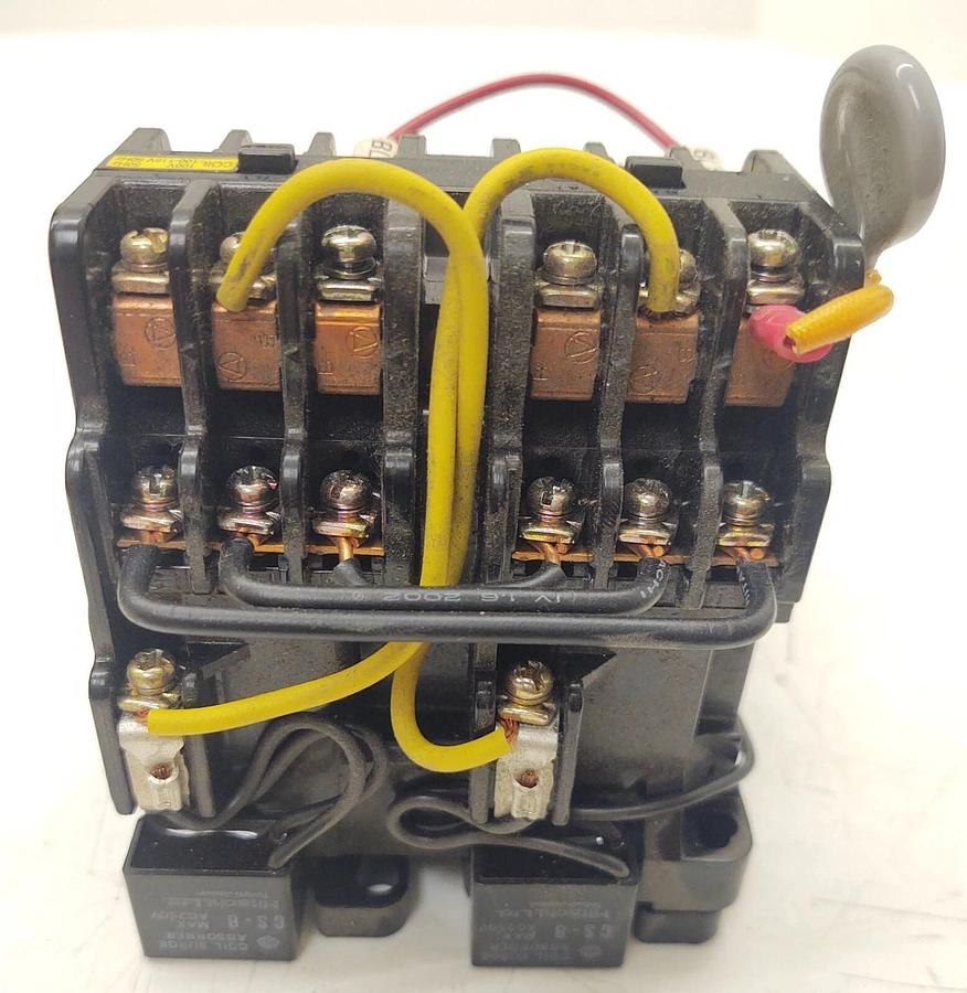 Used Hitachi H10B-R AC 100V Coil Motor Contractor TR12B-2E Thermal Overload Relay CS8
