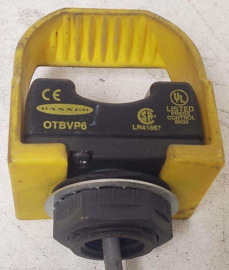 Used 🔥Banner OTBVP6 Optical Touch Button Safety Switch Sensor